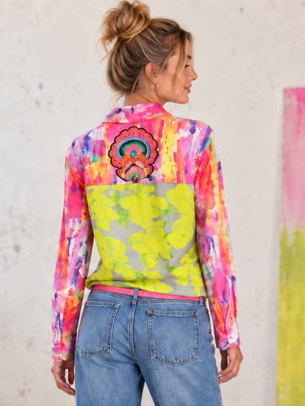 Soft Surroundings Petite XL Colorful Abstract Floral Button-Up Shirt Embellished